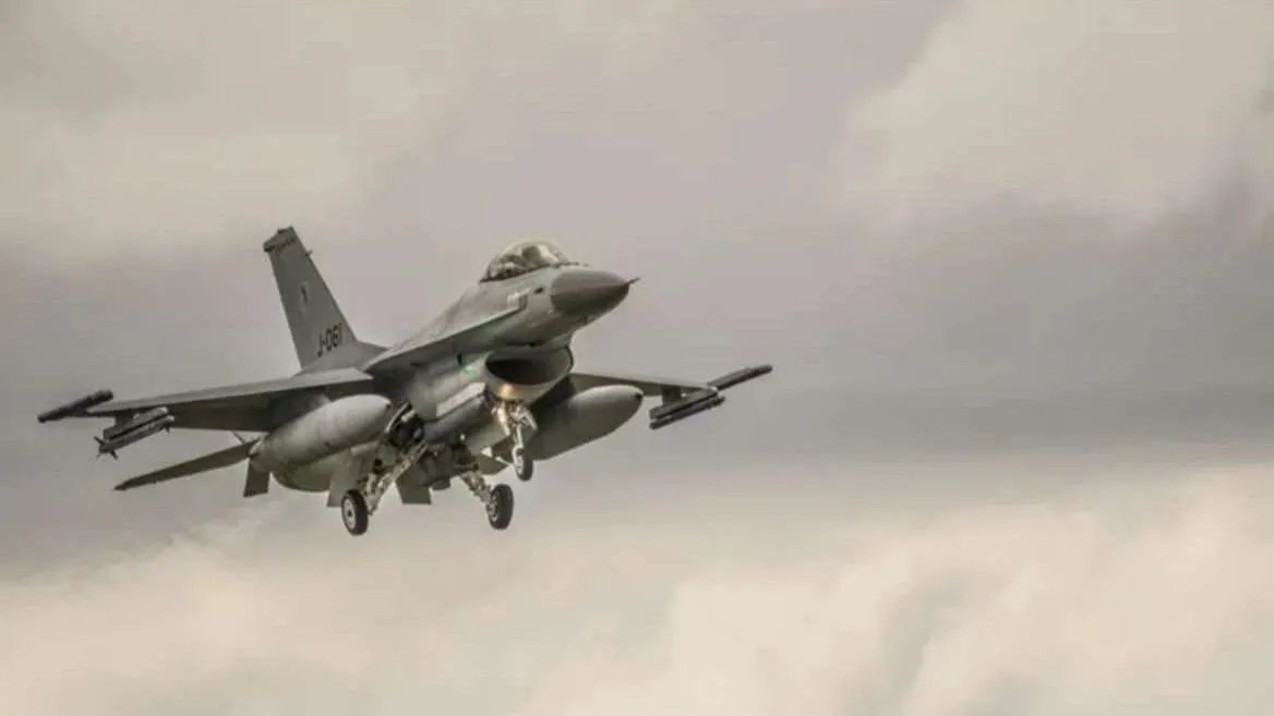 Belçika, bu yıl Ukrayna’ya 10 “F-16” savaş uçağı teslim edecek