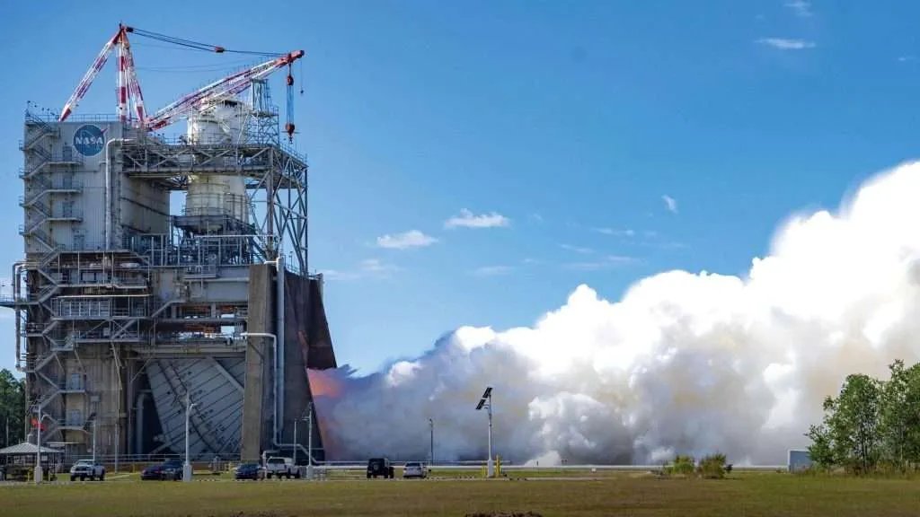 NASA’nın Artemis görevlerinde kullanılacak RS-25 motoru başarıyla test edildi