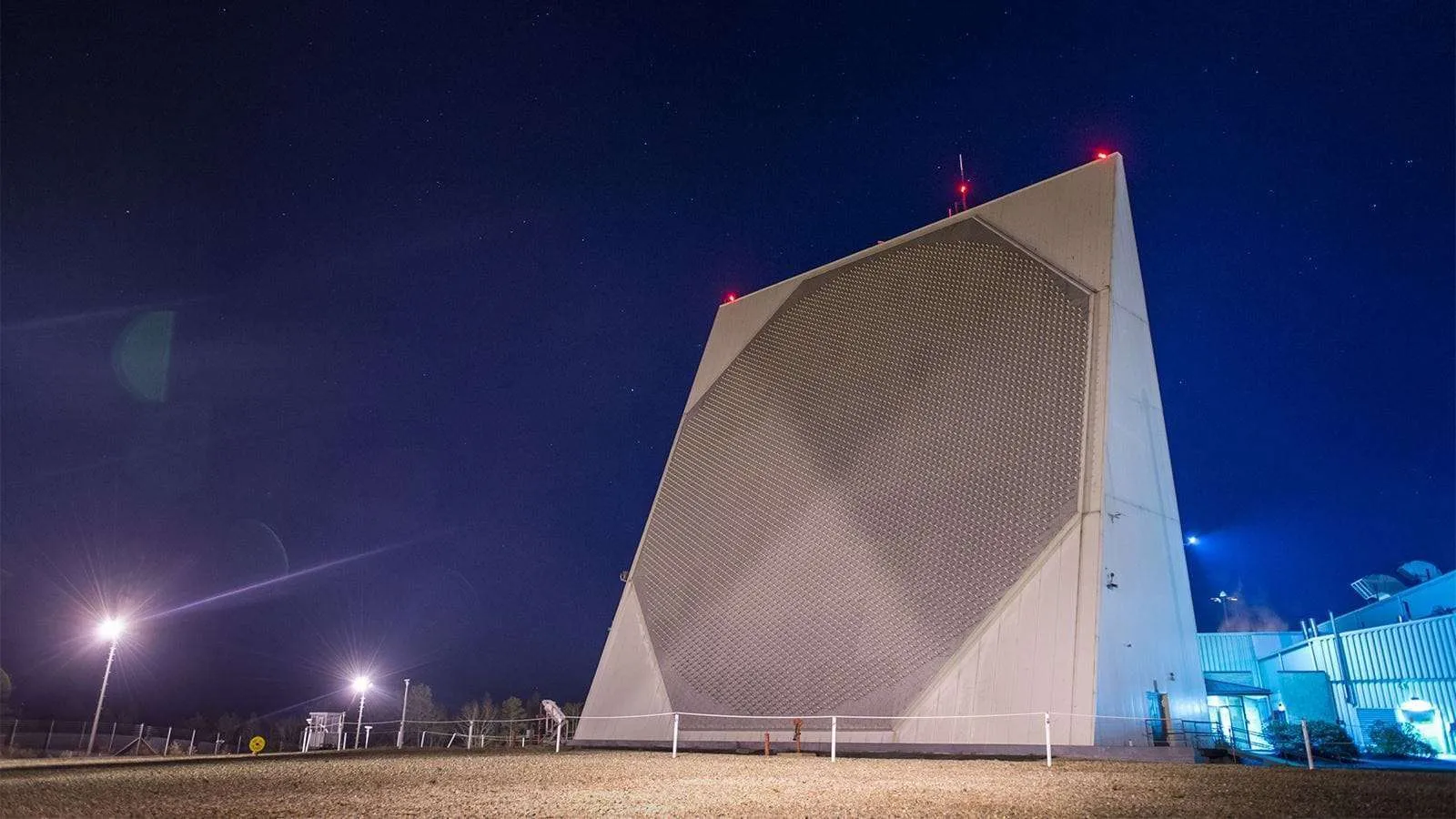 Raytheon, ABD Uzay Kuvvetlerinin radarlarını modernize edecek