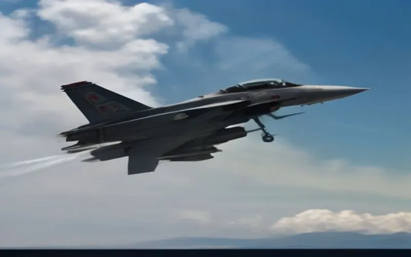 SOLOTÜRK'ün Gösteri Uçuşu ABD'deki Pilot Mezuniyet Törenine Damga Vurdu
