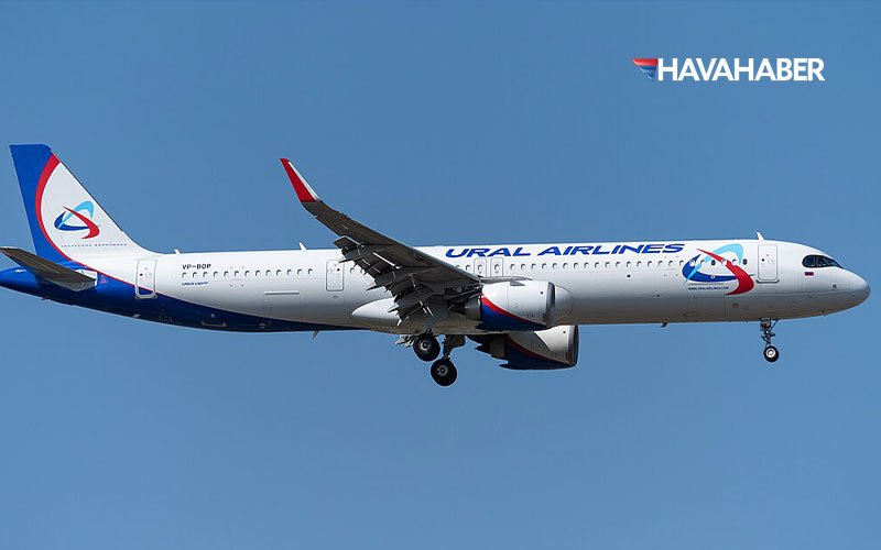 Ural Airlines’ın İstanbul Seferinde Hırsızlık Alarmı: 3 Şüpheli Polis Tarafından Uçaktan İndirildi