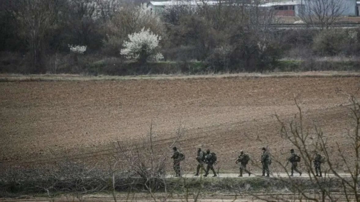 Yunanistan tasarruf için 187 kışlayı kapatmayı planlıyor